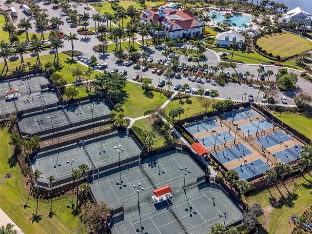 $1,795,000 | 6482 Warwick Avenue, Naples, FL 34113