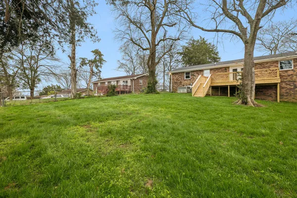 $2,850 | 108 Crestmont Drive, Hendersonville, TN 37075