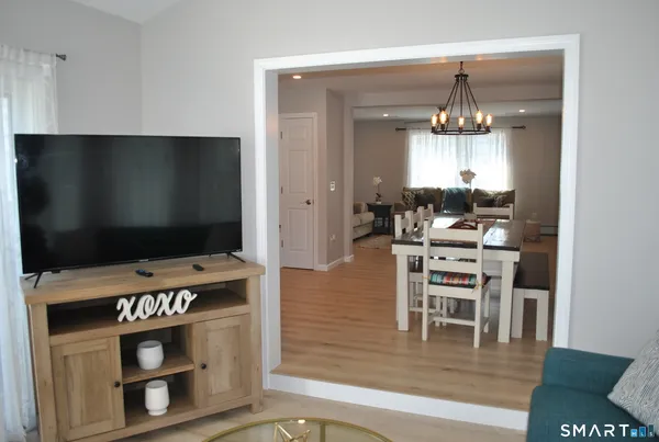 $3,500 | 3 Bostwick Place, New Milford, CT 06776