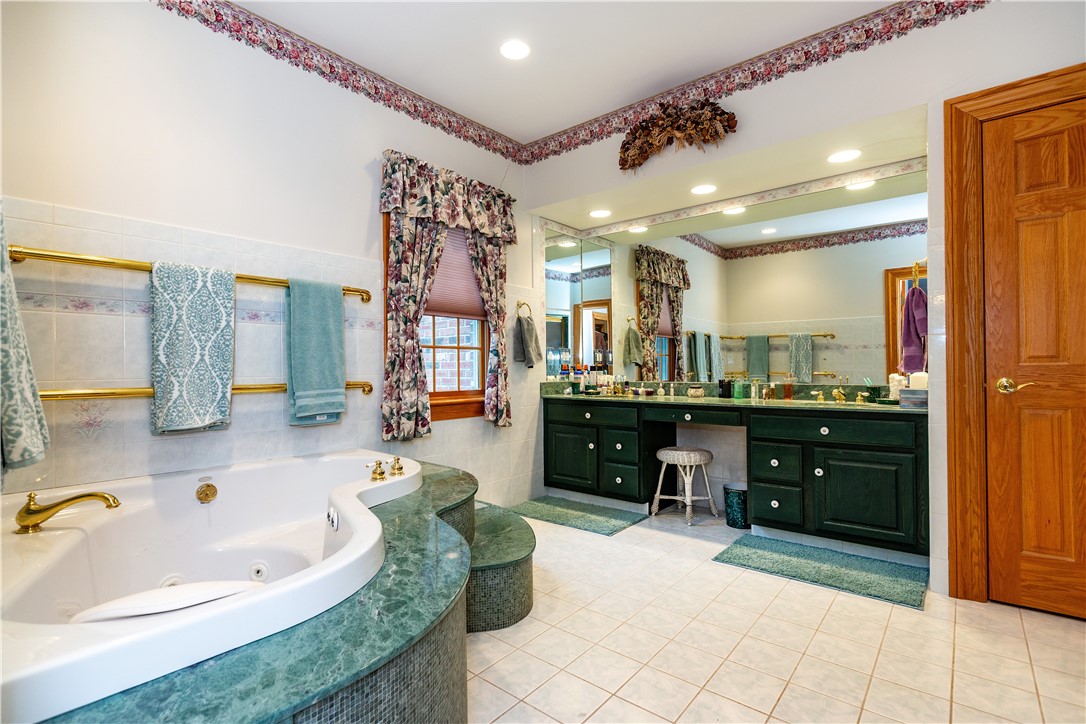 208 Tourtellot Hill Road Glocester, RI 02814 - Photo 27 of 50