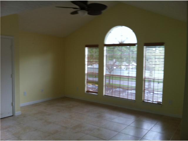 1275 Crystal Way, Unit B Delray Beach, FL 33444 - Photo 3 of 8 Additional Photo