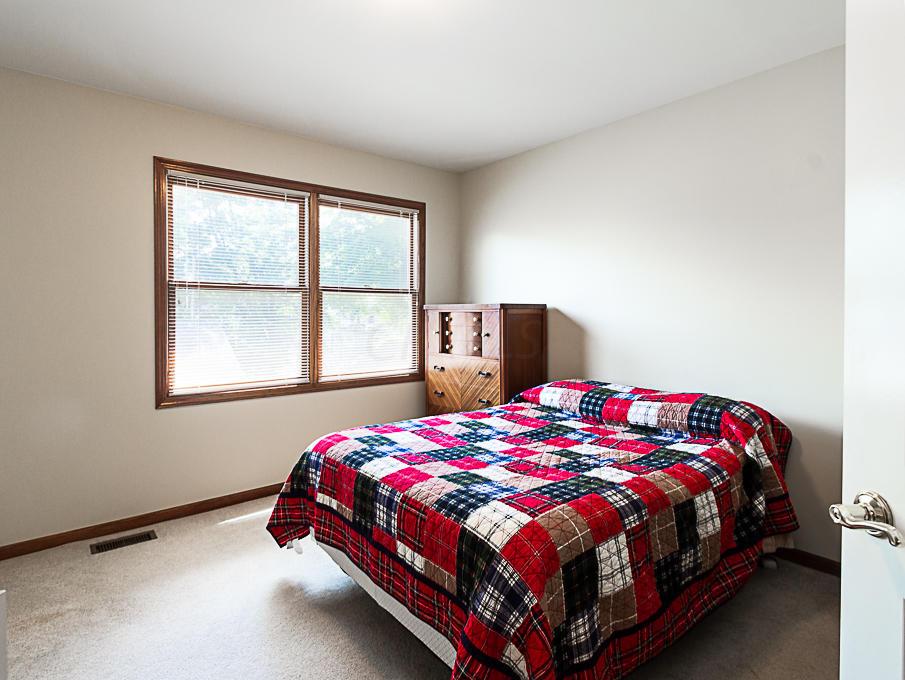 2676 Chester Road Columbus, OH 43221 - Photo 21 of 28