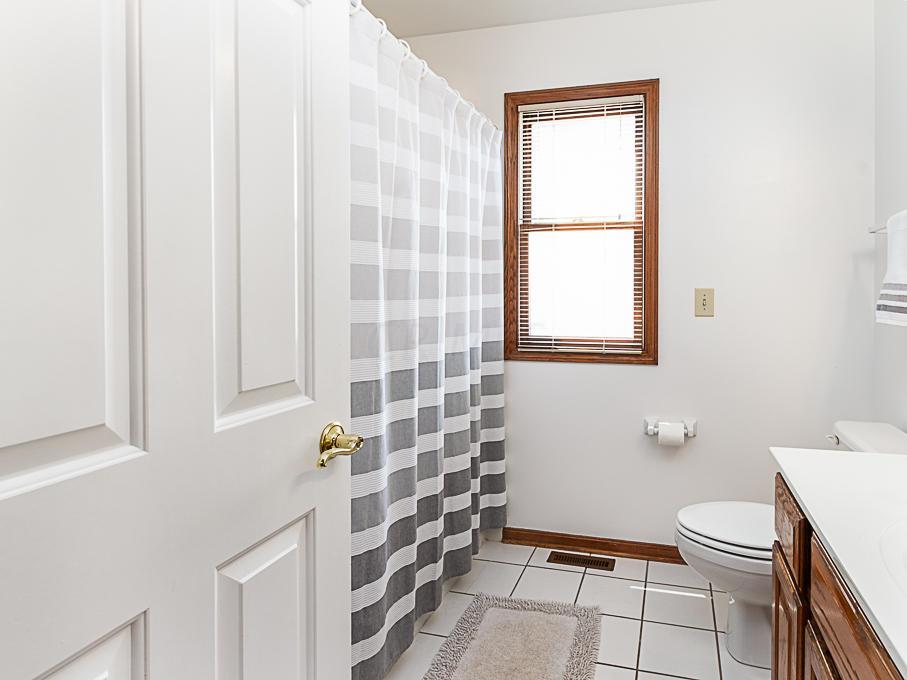 2676 Chester Road Columbus, OH 43221 - Photo 22 of 28