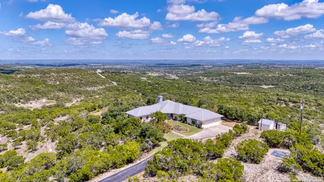 $2,750,000 | 305 Spanish Pass Road, Boerne, TX 78006