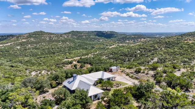 $2,750,000 | 305 Spanish Pass Road, Boerne, TX 78006