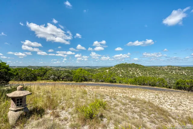 $2,750,000 | 305 Spanish Pass Road, Boerne, TX 78006