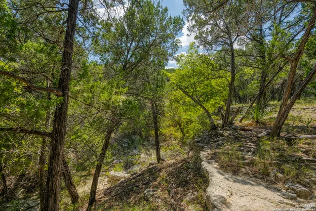 $2,750,000 | 305 Spanish Pass Road, Boerne, TX 78006