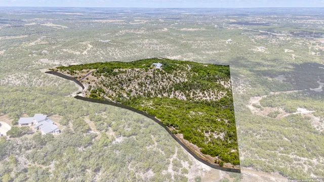 $2,750,000 | 305 Spanish Pass Road, Boerne, TX 78006
