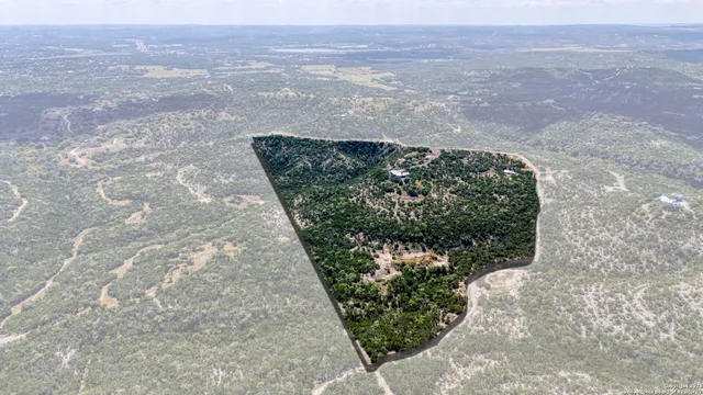 $2,750,000 | 305 Spanish Pass Road, Boerne, TX 78006