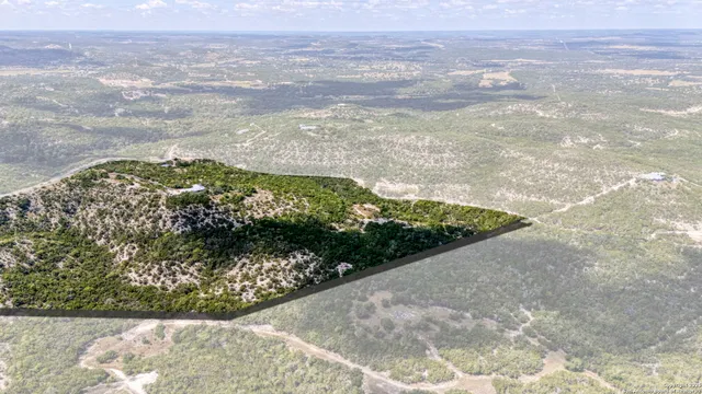 $2,750,000 | 305 Spanish Pass Road, Boerne, TX 78006