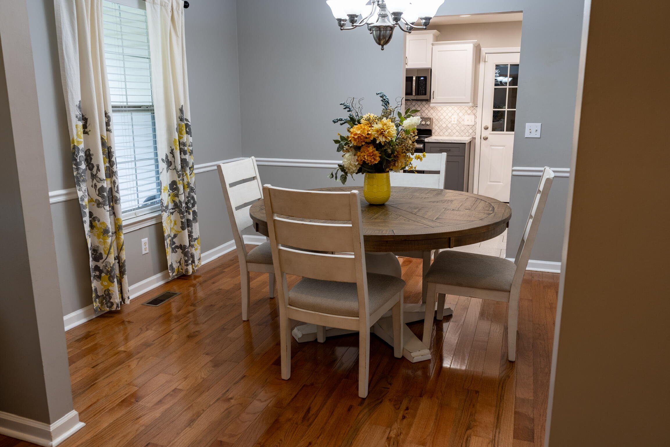 372 Chapman Road Ringgold, GA 30736 - Photo 5 of 19 372-chapman-rd-dining room