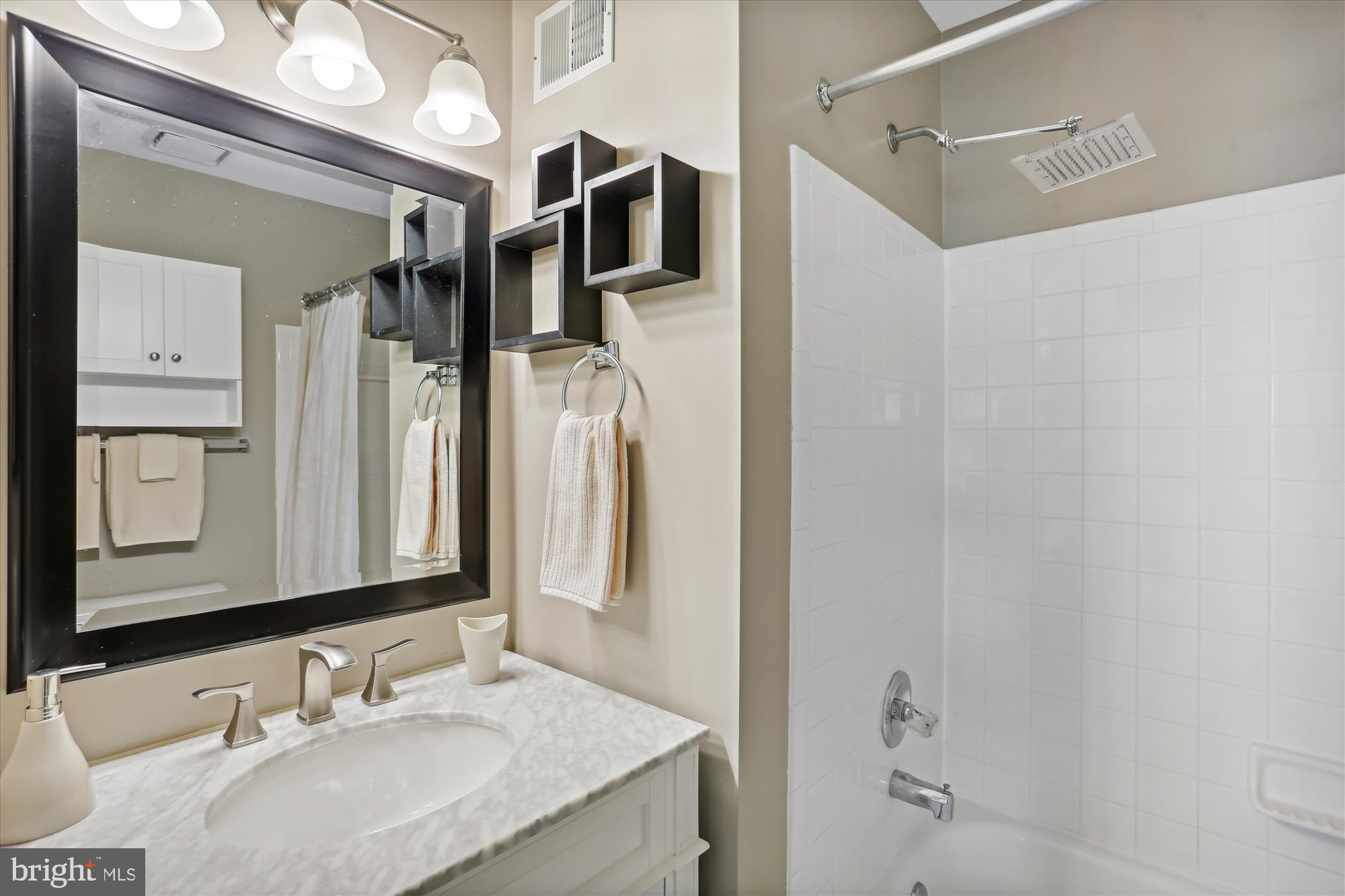 18535 Clovercrest Circle Olney, MD 20832 - Photo 42 of 91 Bath