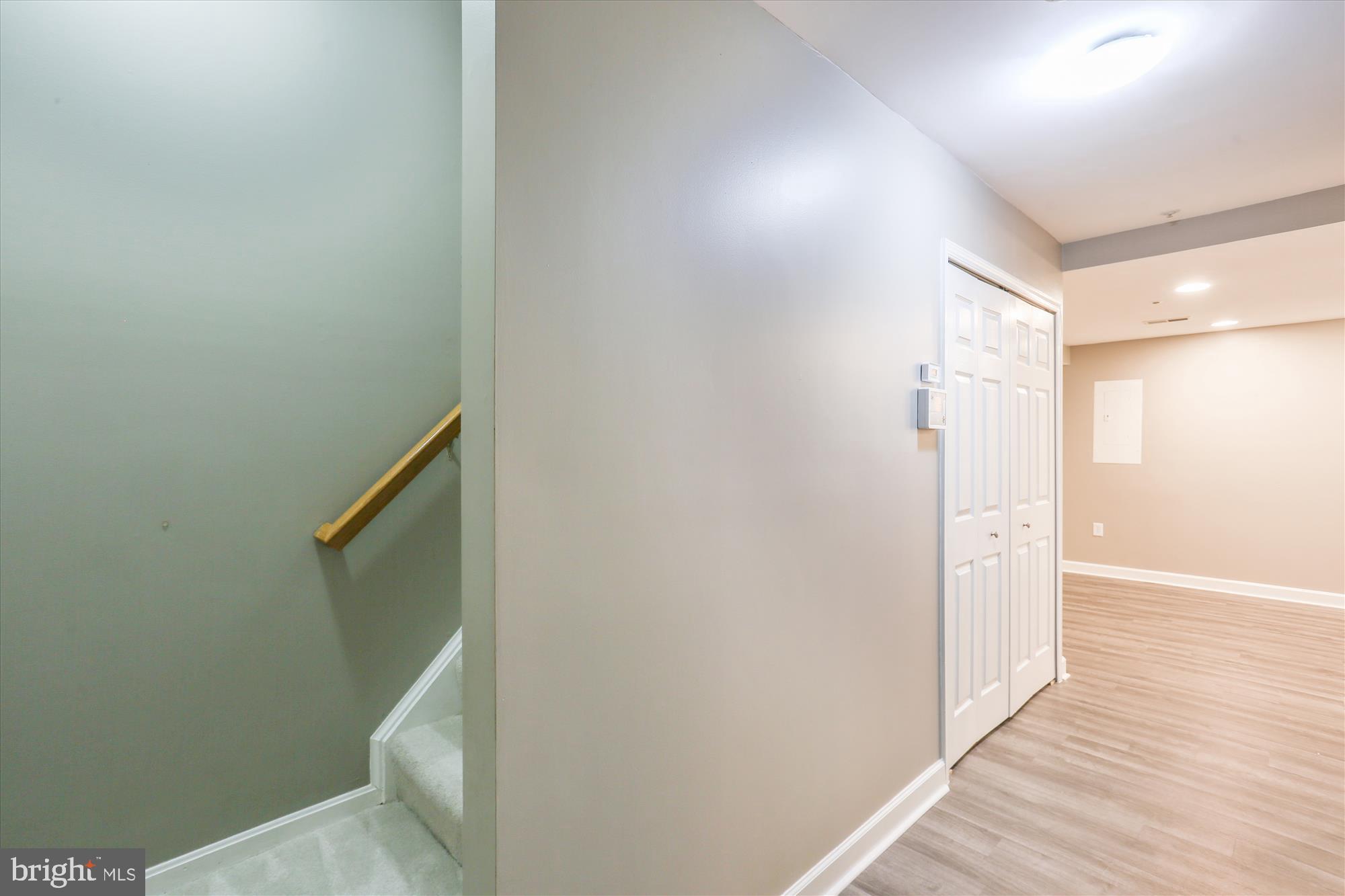 18535 Clovercrest Circle Olney, MD 20832 - Photo 51 of 91 Stairs