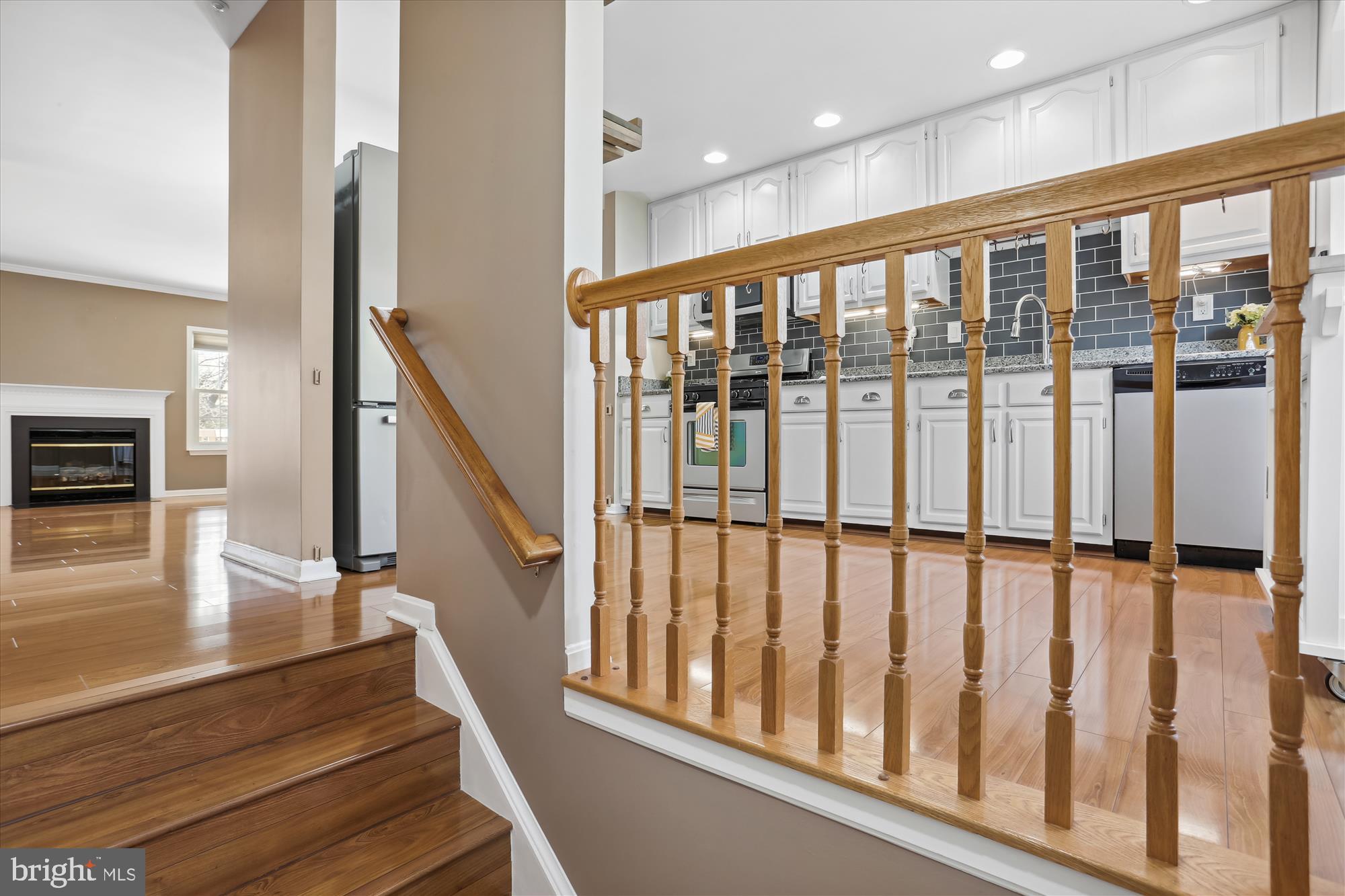 18535 Clovercrest Circle Olney, MD 20832 - Photo 6 of 91 Entry