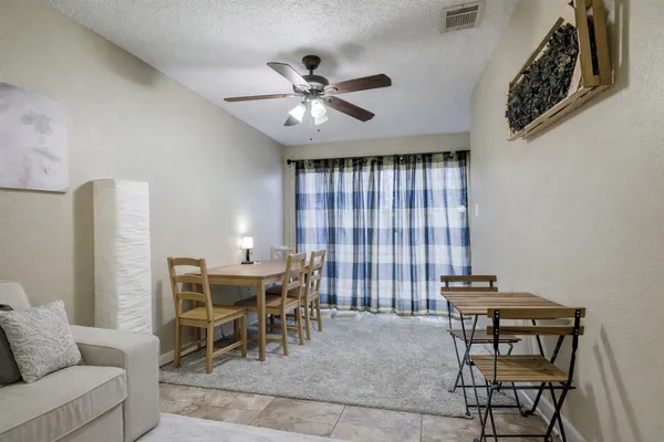 $1,800 | 2409 Leon Street, Unit 102, Austin, TX 78705