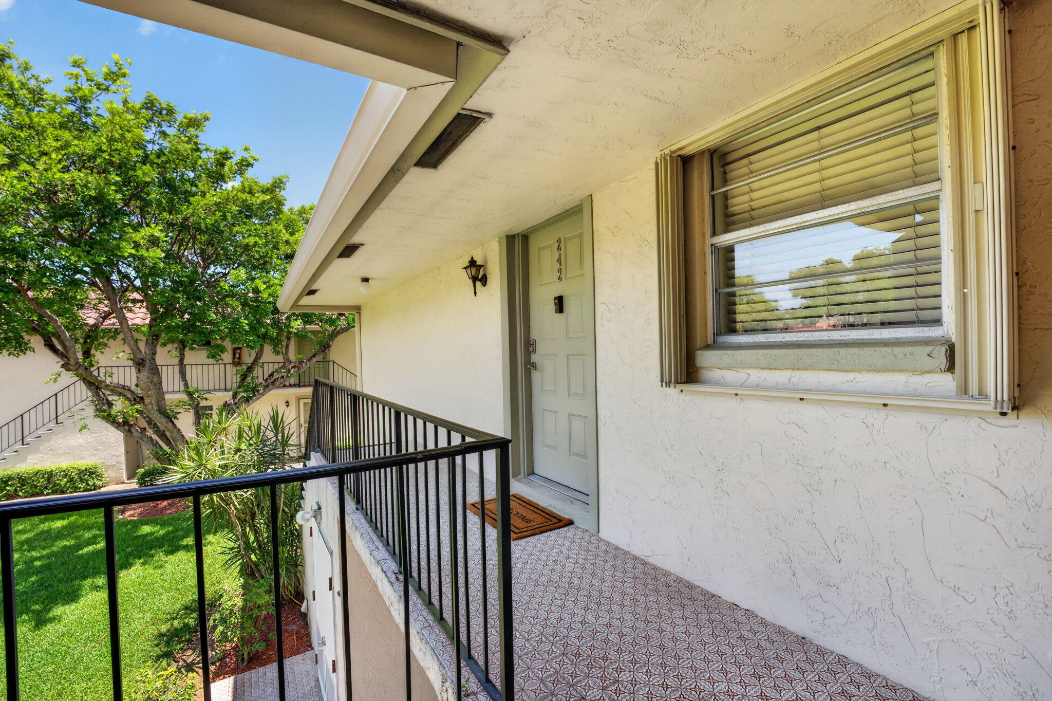 1174 Northwest 13th Street, Unit 242B Boca Raton, FL 33486 - Photo 4 of 40 31-web-or-mls-DSC03192
