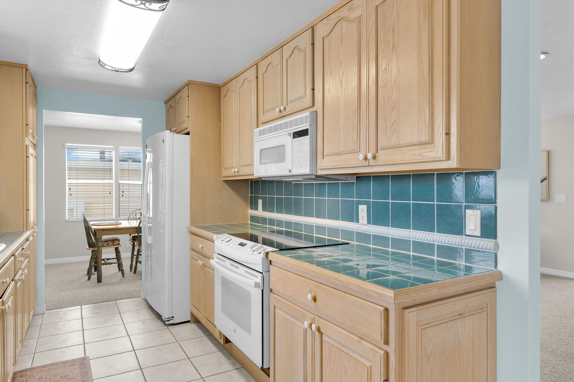 76 Ocean Drive Key Largo, FL 33037 - Photo 17 of 59 Kitchen