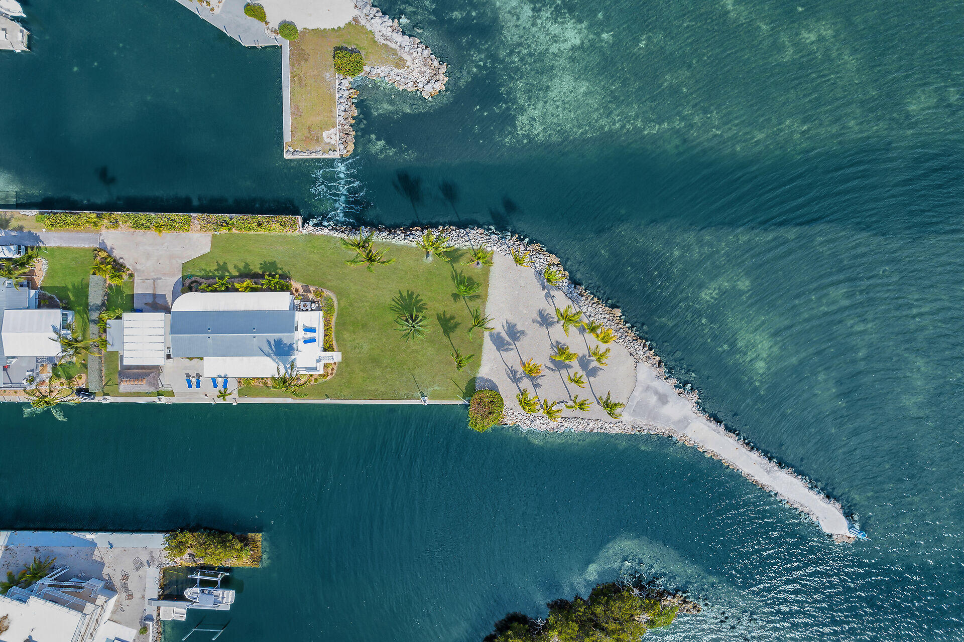 76 Ocean Drive Key Largo, FL 33037 - Photo 2 of 59 Paradise Point
