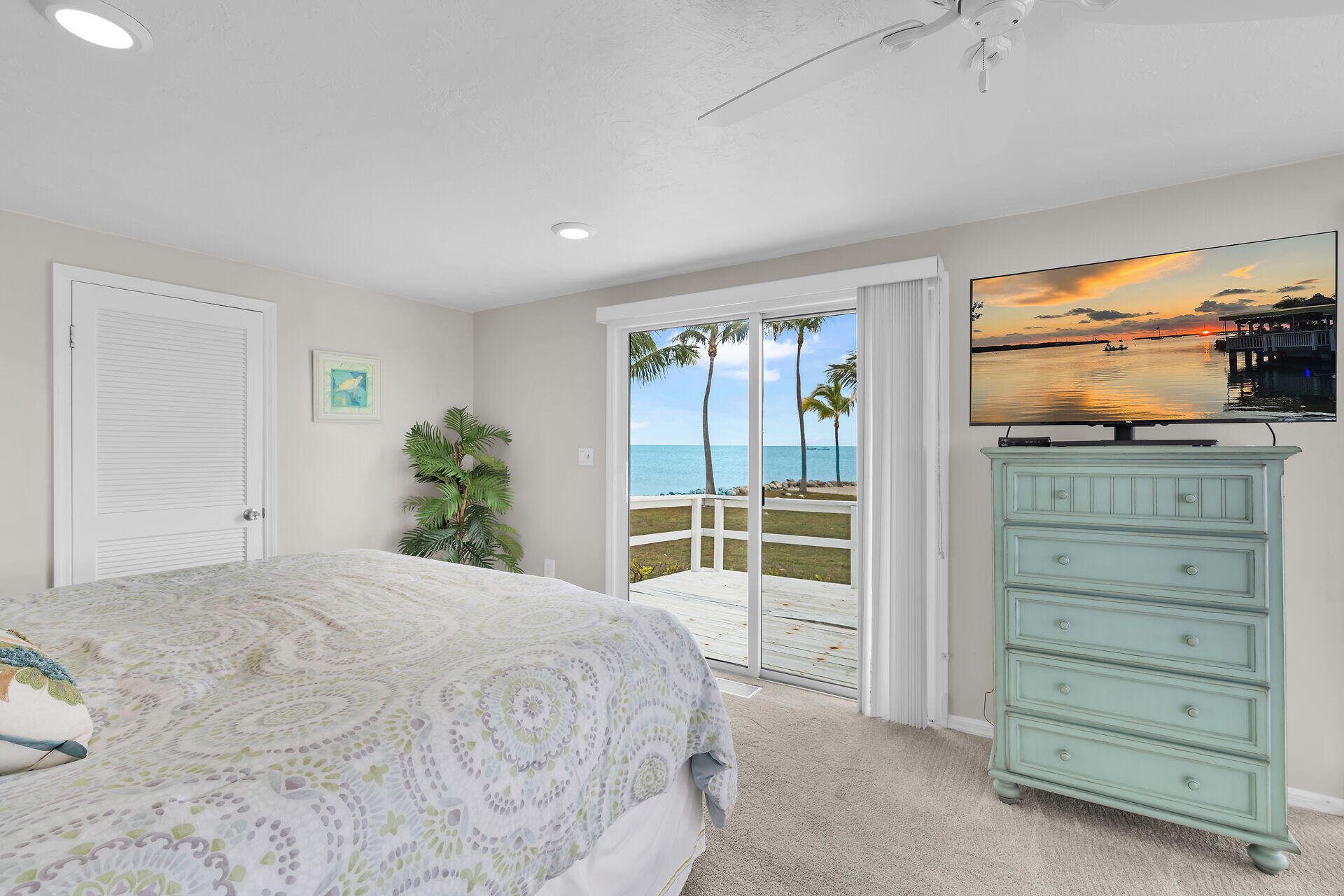 76 Ocean Drive Key Largo, FL 33037 - Photo 29 of 59 Primary