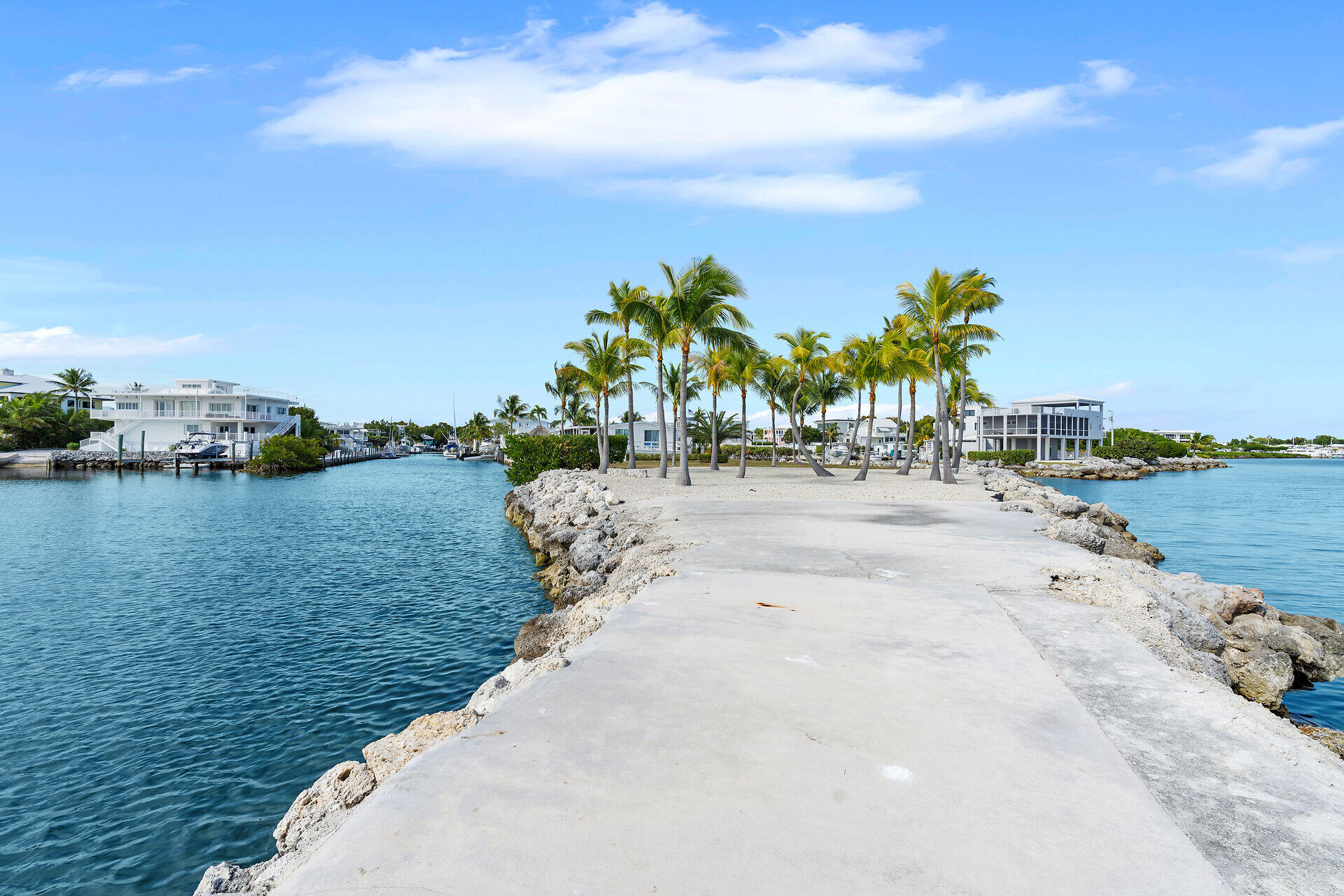 76 Ocean Drive Key Largo, FL 33037 - Photo 49 of 59 Peninsula