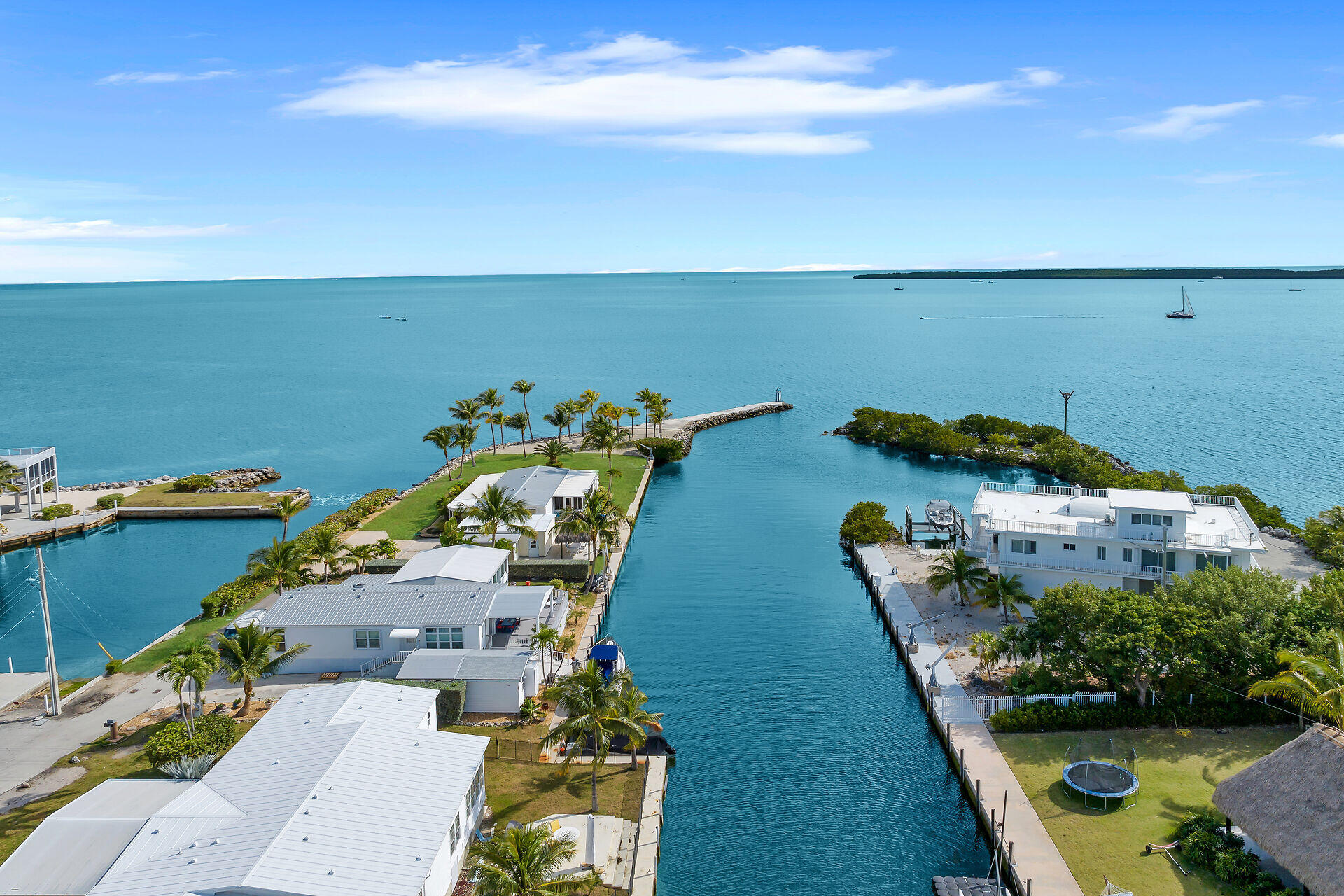 76 Ocean Drive Key Largo, FL 33037 - Photo 55 of 59 aerial