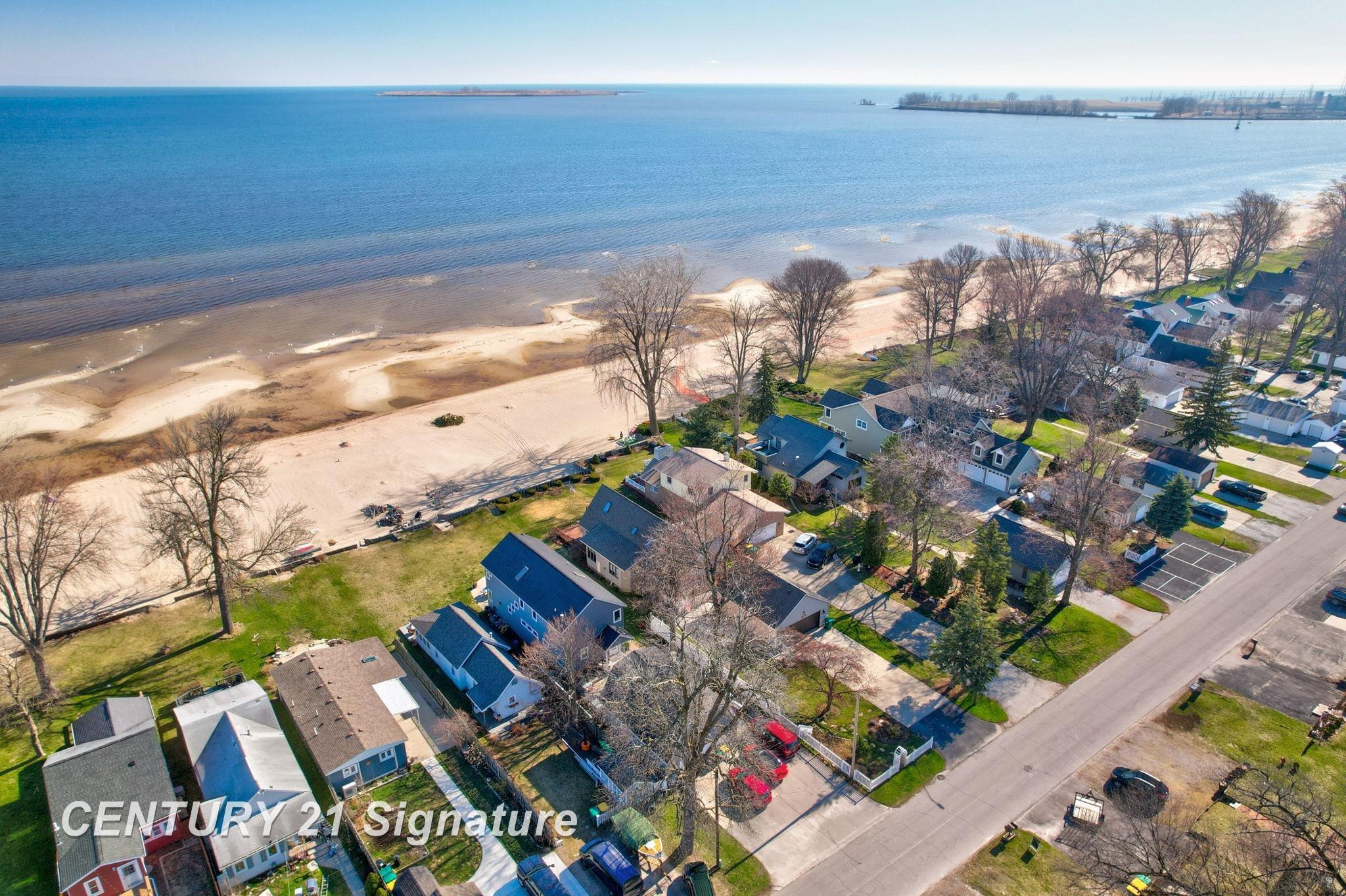 719 Bay Road Bay City, MI 48706 - Photo 79 of 83 50131993-d9e5873d-c598-4487-a2c4-71ff8619280a.JPG