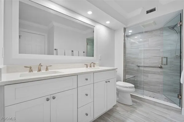 $799,000 | 845 East Gulf Drive, Unit 121, Sanibel, FL 33957