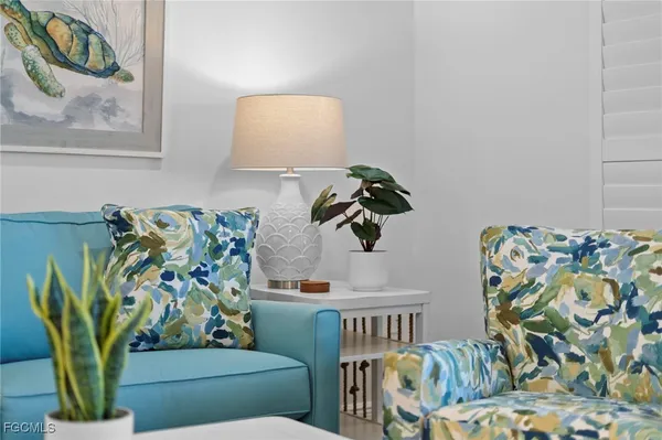 $799,000 | 845 East Gulf Drive, Unit 121, Sanibel, FL 33957