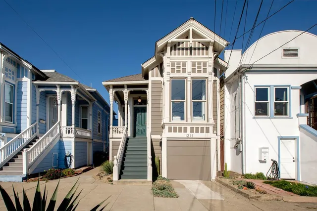 a view of a large white building