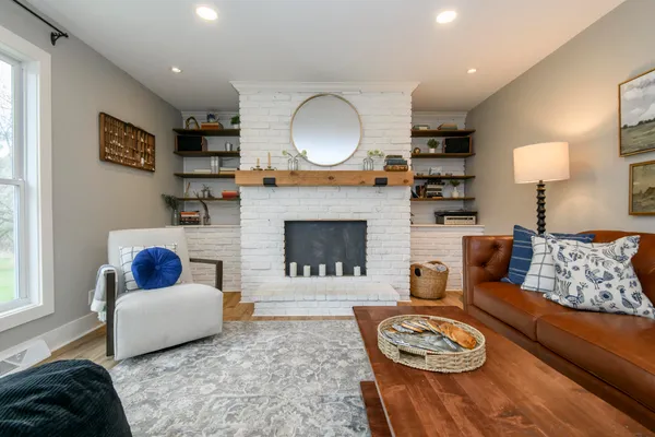 $725,000 | W301S3618 Snowdon Drive, Genesee, WI 53189