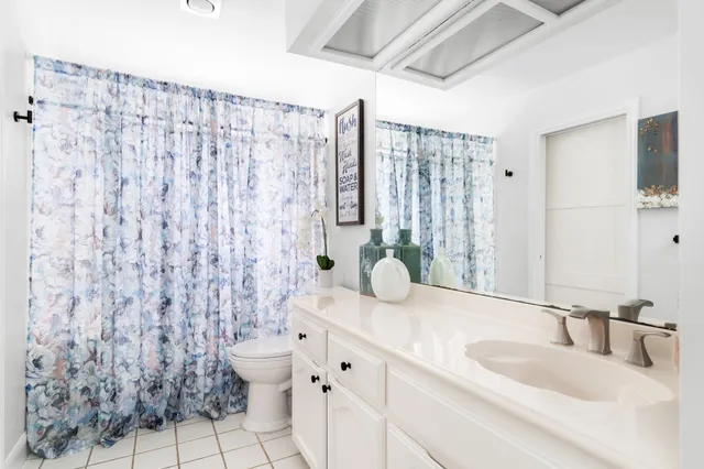 $785,000 | 10218 Braemar Drive, Austin, TX 78747