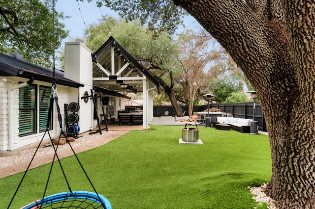 $785,000 | 10218 Braemar Drive, Austin, TX 78747