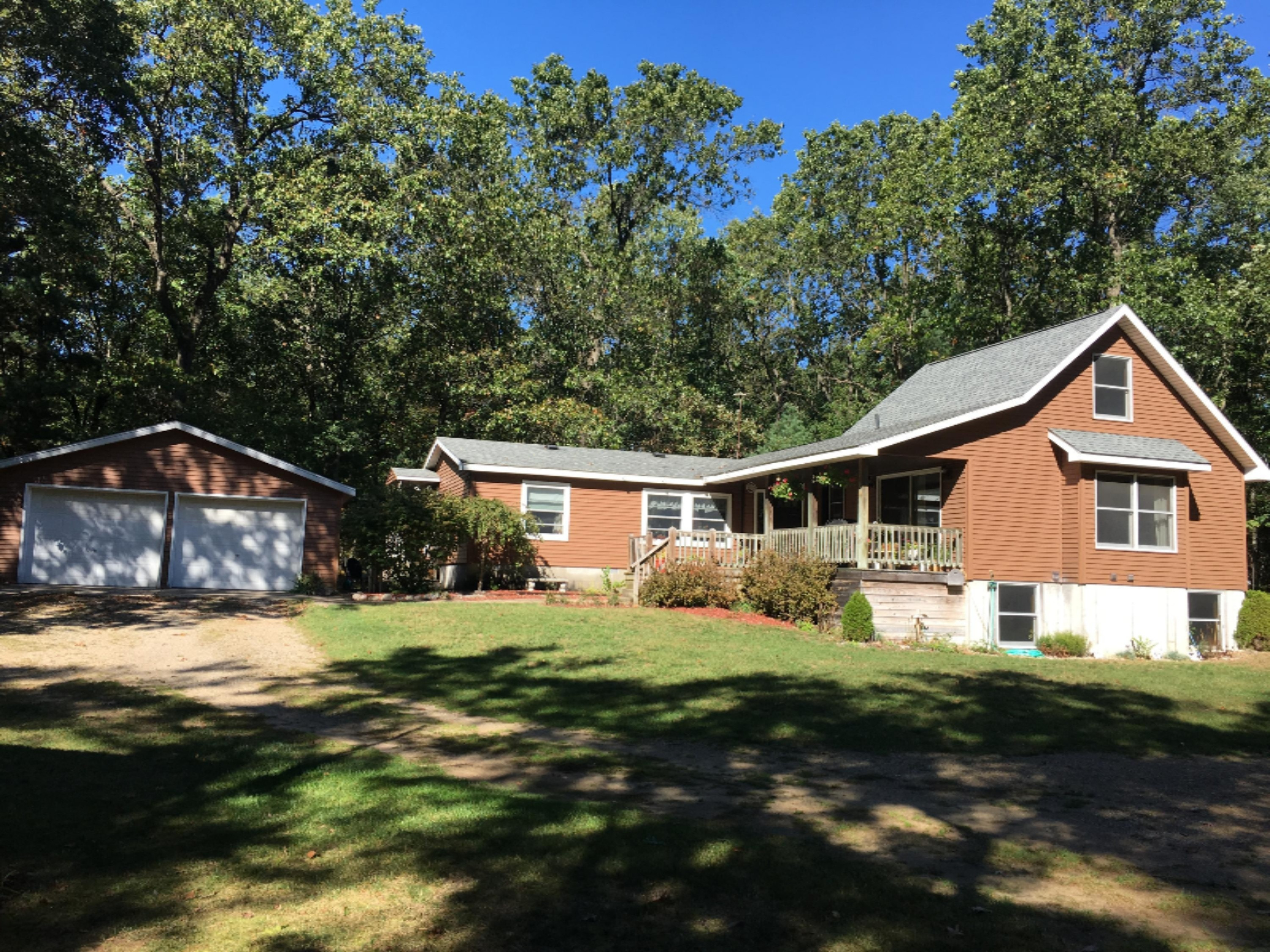 23874 Almy Road Howard City, MI 49329 - Photo 2 of 39 IMG-2432
