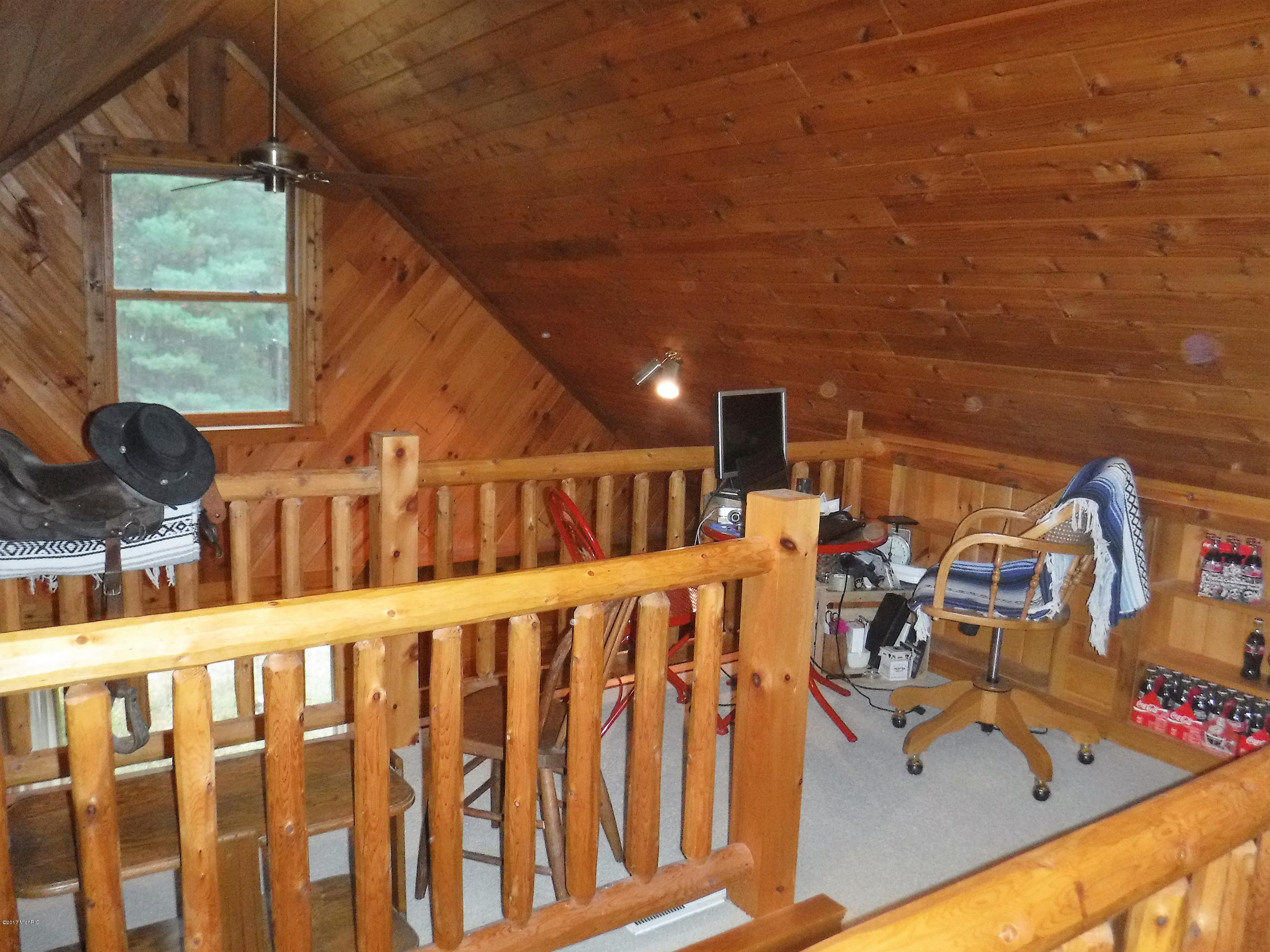 23874 Almy Road Howard City, MI 49329 - Photo 24 of 39 DSCF4070