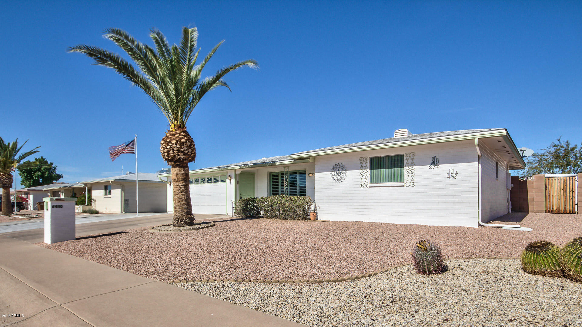 6440 East Decatur Street Mesa, AZ 85205 - Photo 3 of 37 03