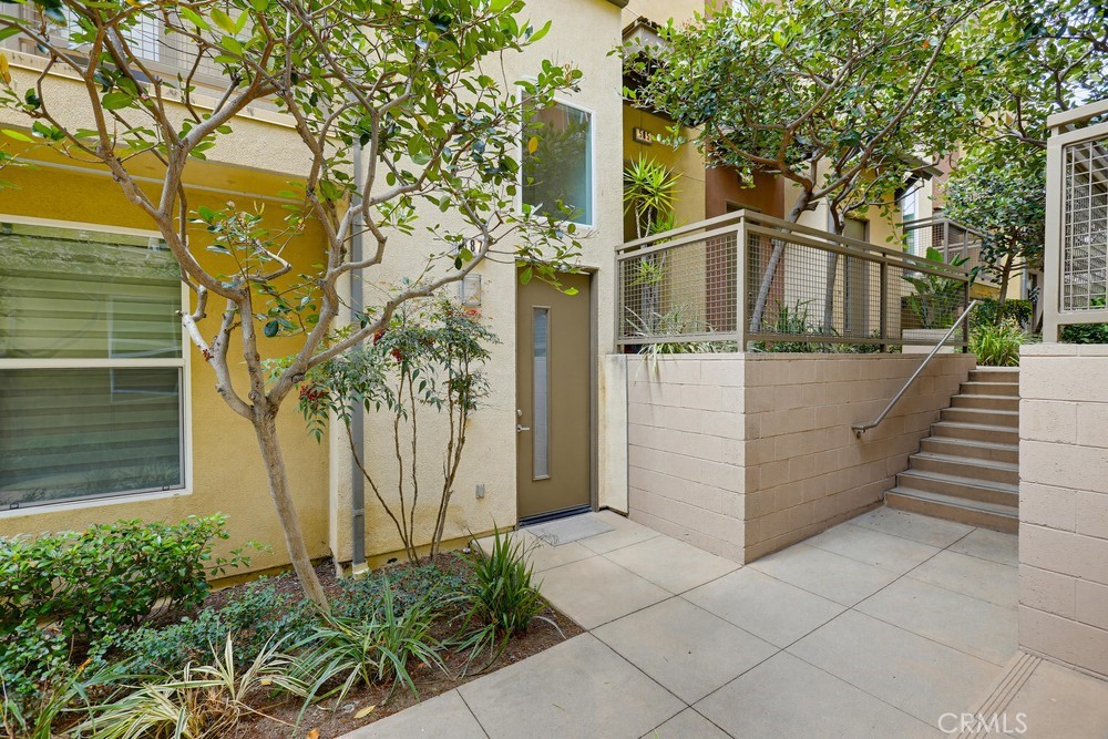 587 Rockefeller Irvine, CA 92612 - Photo 48 of 61
