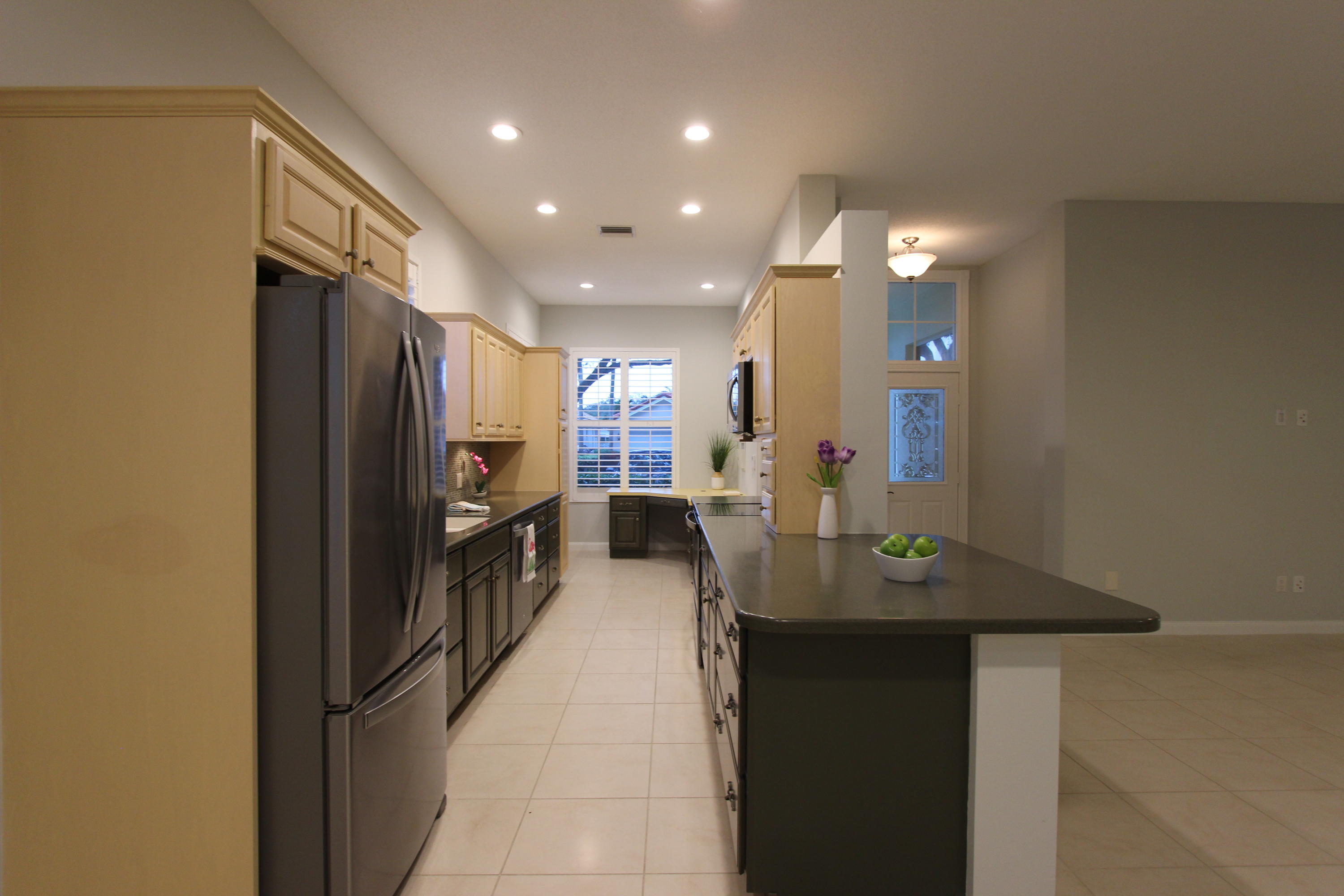 117 Hampton Circle Jupiter, FL 33458 - Photo 7 of 42 Kitchen