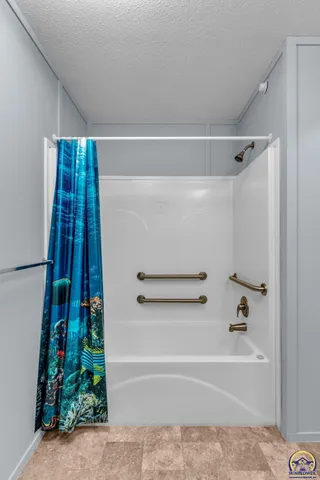 $40,000 | 149 Southeast Willow Way Street, Topeka, KS 66609