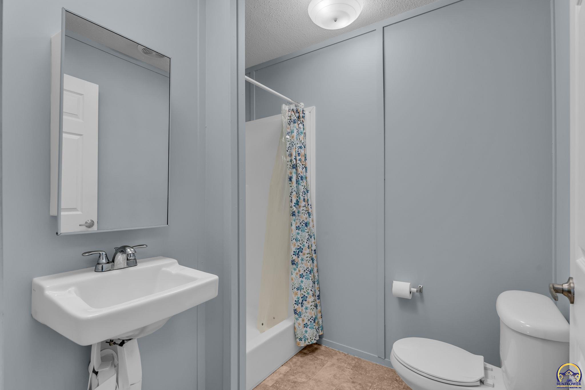 149 Southeast Willow Way Street Topeka, KS 66609 - Photo 25 of 25