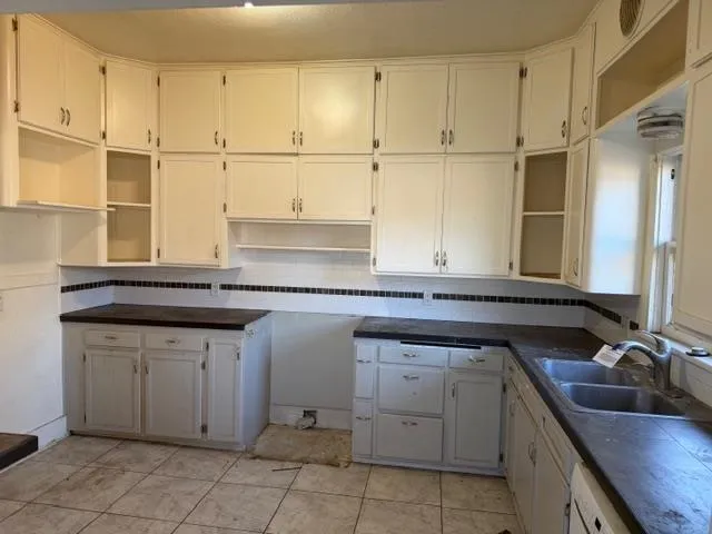 $199,900 | 2211 East Sinto Avenue, Spokane, WA 99202