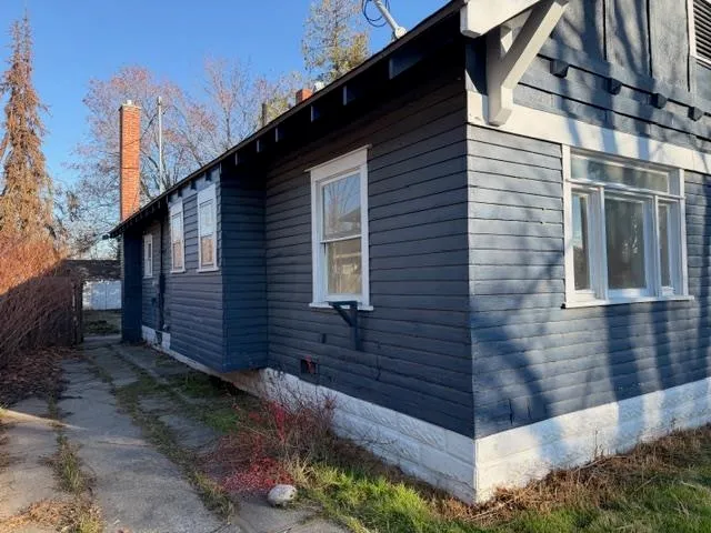 $199,900 | 2211 East Sinto Avenue, Spokane, WA 99202