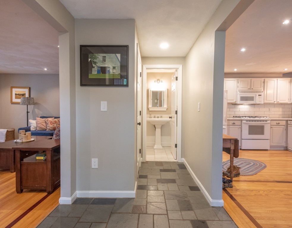3 Deer Path, Unit 6 Maynard, MA 01754 - Photo 6 of 26 Gallery Image 6