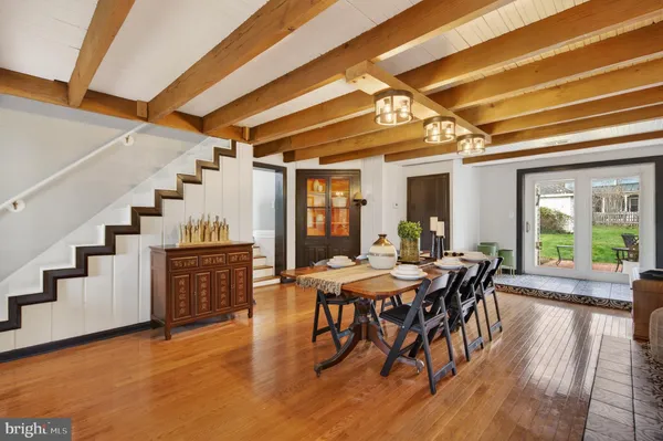 $950,000 | 720 Park Avenue, Herndon, VA 20170