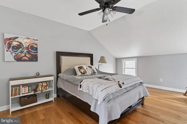 $950,000 | 720 Park Avenue, Herndon, VA 20170
