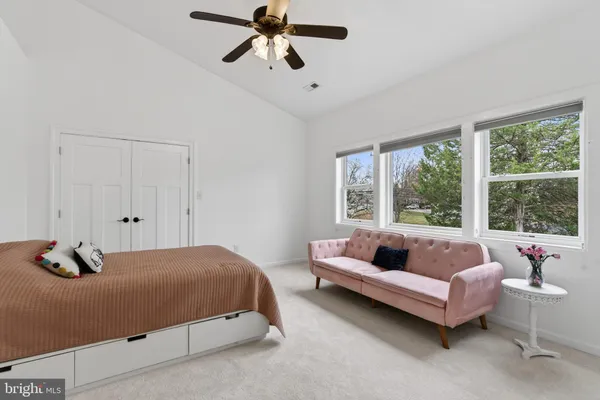 $950,000 | 720 Park Avenue, Herndon, VA 20170