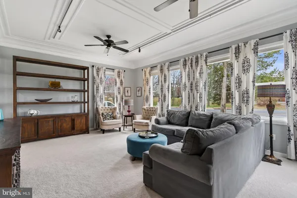 $950,000 | 720 Park Avenue, Herndon, VA 20170