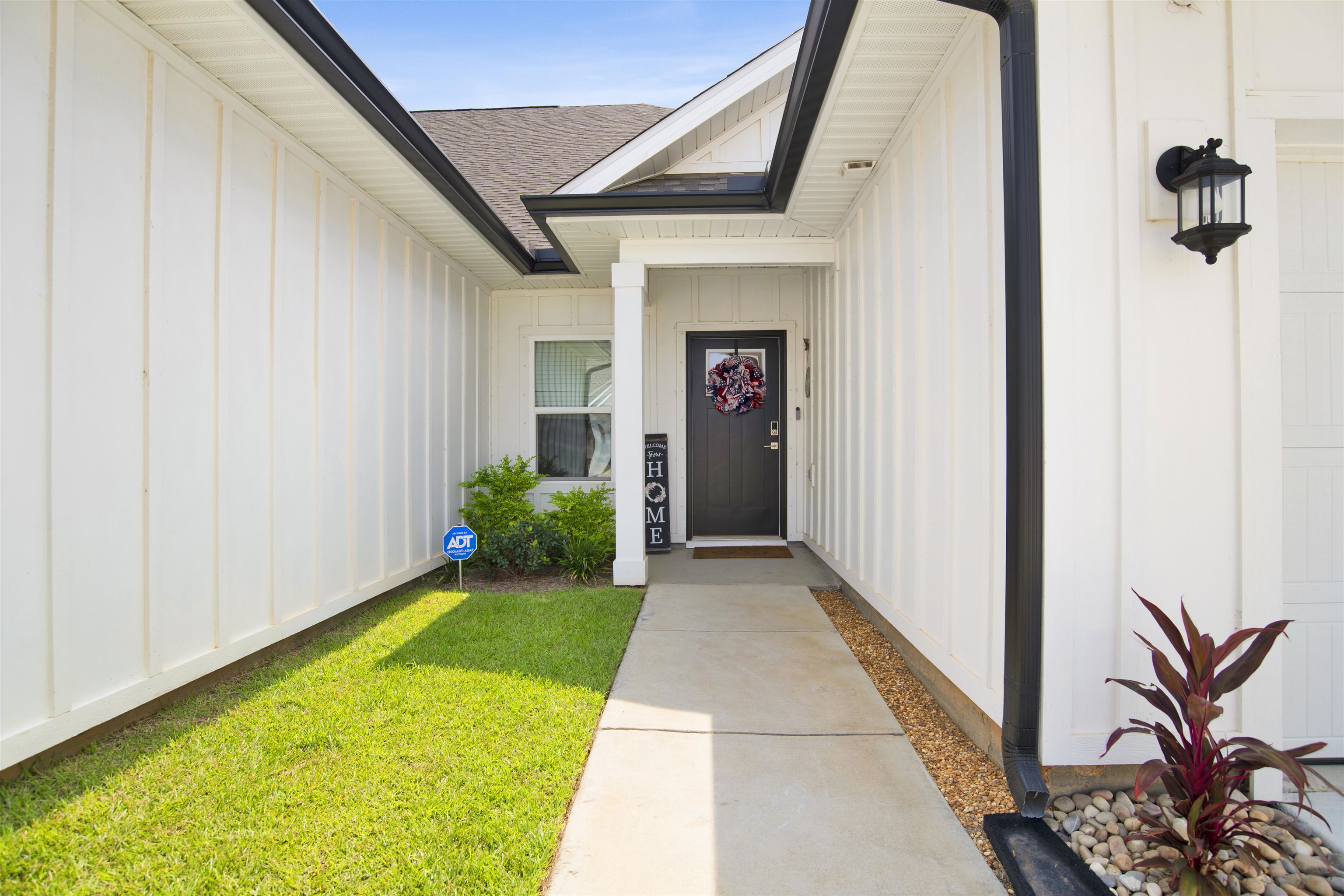 9894 Weller Cove Foley, AL 36535 - Photo 3 of 23 Entry