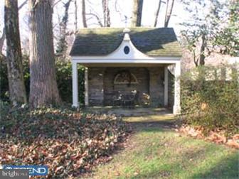 607 North Chester Road Swarthmore, PA 19081 - Photo 10 of 12 Exterior Back