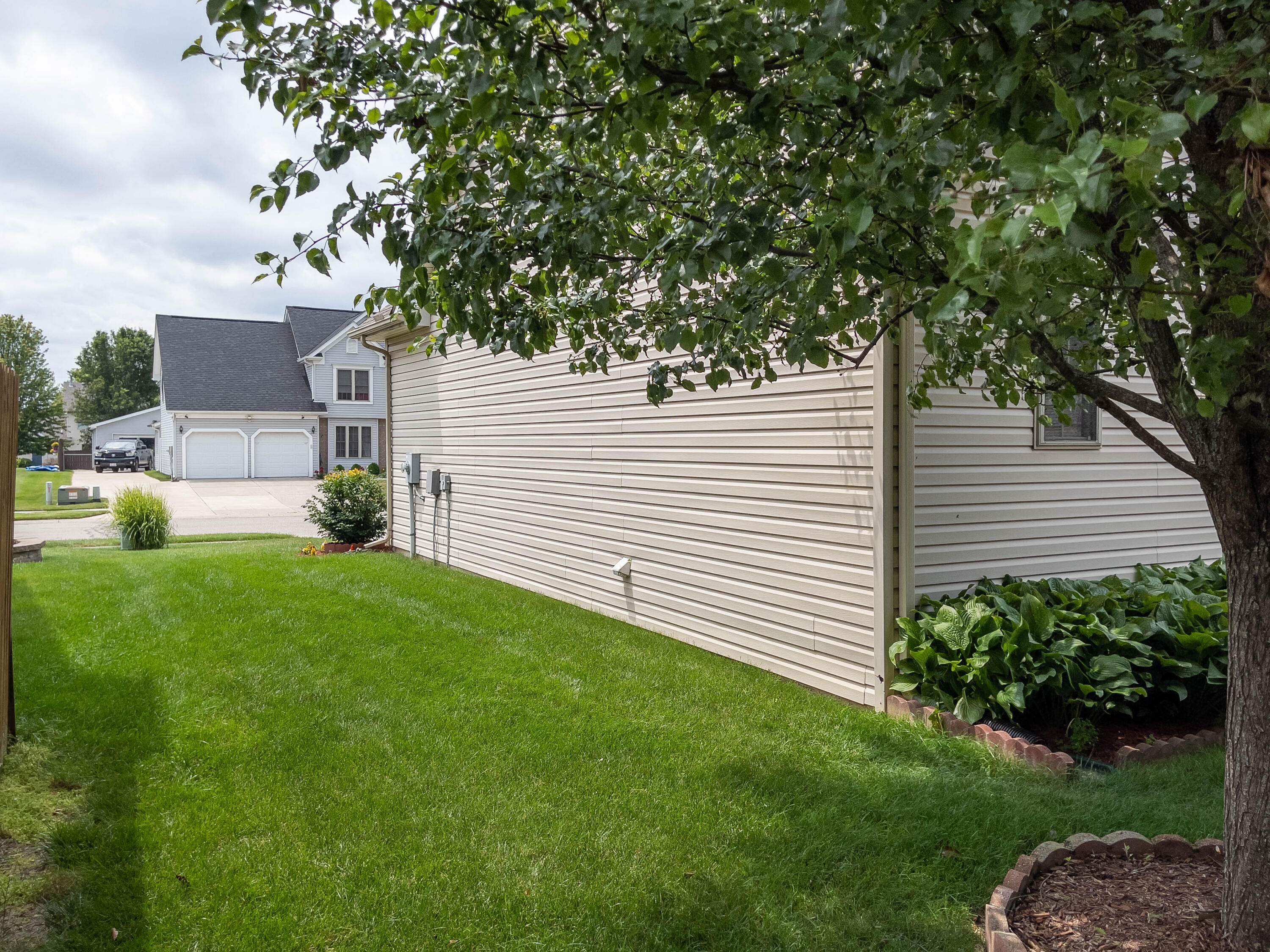 1332 Northfield Court Springfield, OH 45502 - Photo 8 of 87
