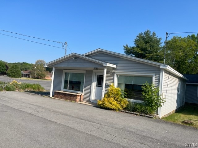 245 East Main Street Elbridge, NY 13060 - Photo 1 of 22